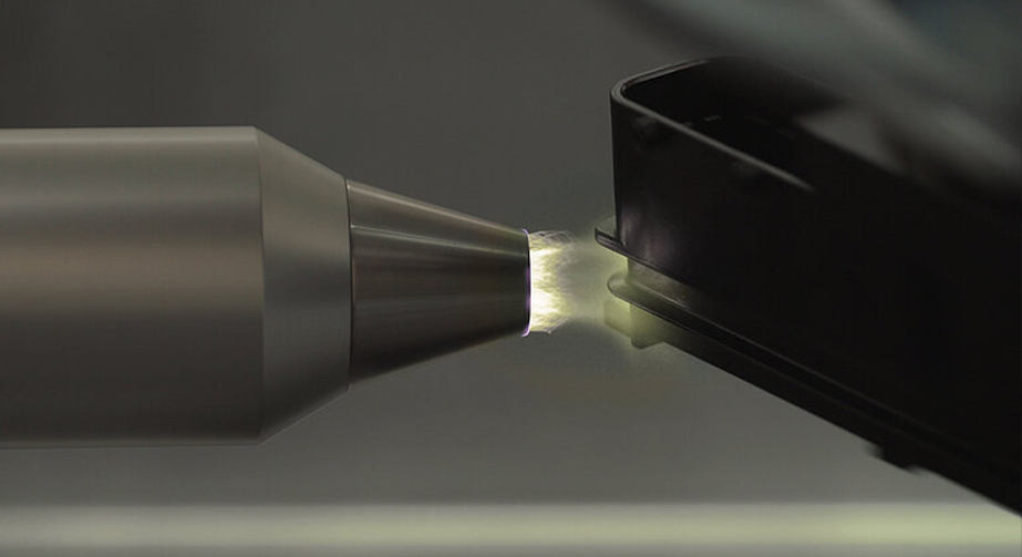 PC材料表面等离子体处理对有机硅涂层附着力的影响