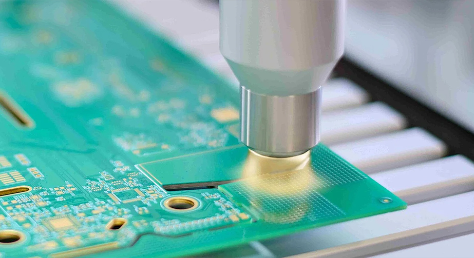 PCB等离子清洗提高后续涂层附着力